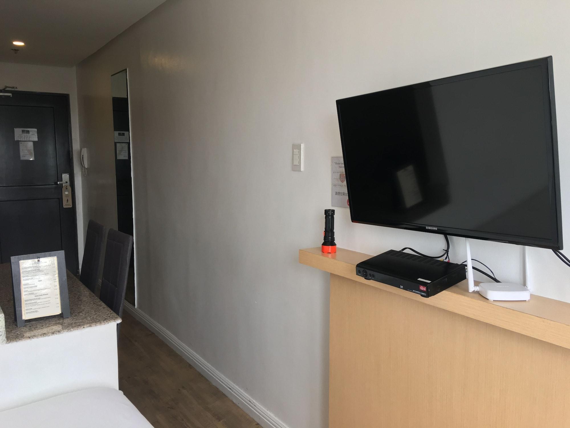 Regency Grand Suites Manila Ngoại thất bức ảnh