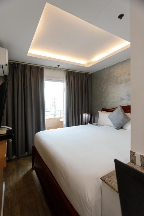 Regency Grand Suites Manila Ngoại thất bức ảnh